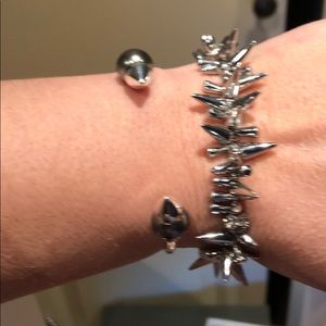 Stella and Dot Renegade Cluster Bracelet